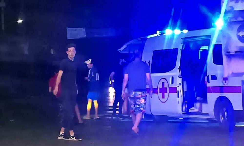 شمالًا.. قاد سيارته عكس السير فاصطدم بدراجة نارية!