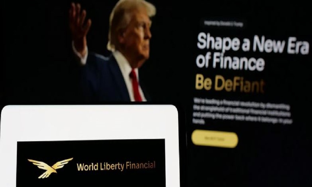 عائلة ترامب تجمع ثروة بقيمة 6 مليارات دولار من “WLFI”