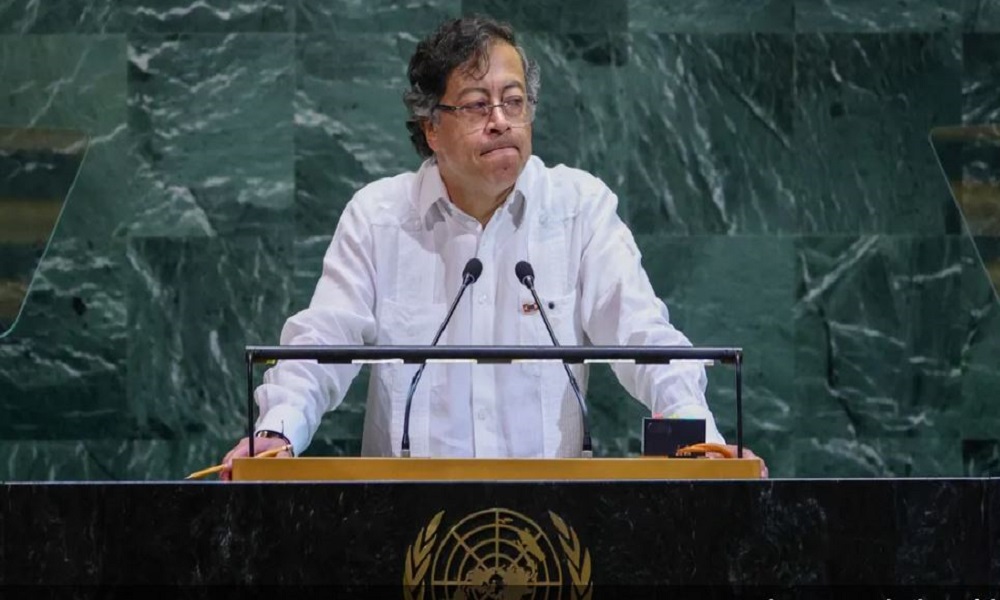 واشنطن تلغي تأشيرة الرئيس الكولومبي