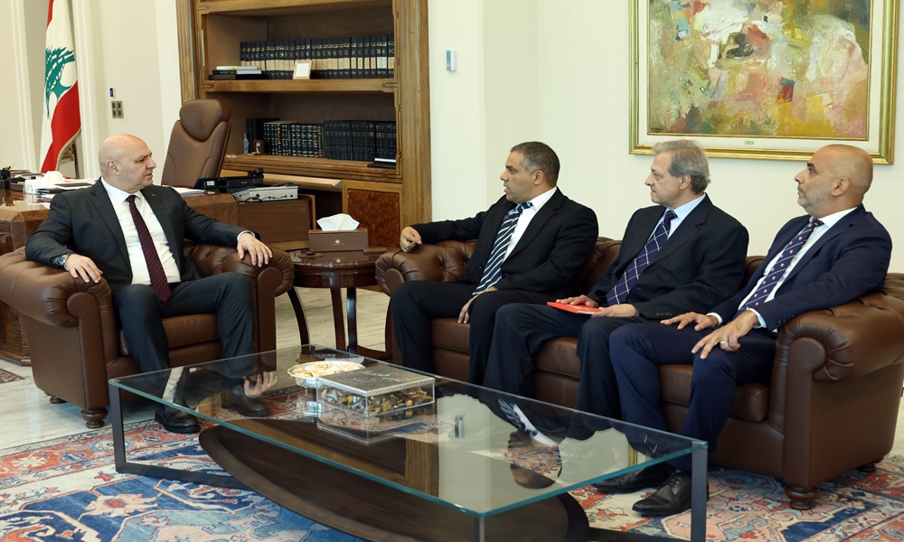 عون: القضاء على آفة المخدرات أصعب من القضاء على الإرهاب