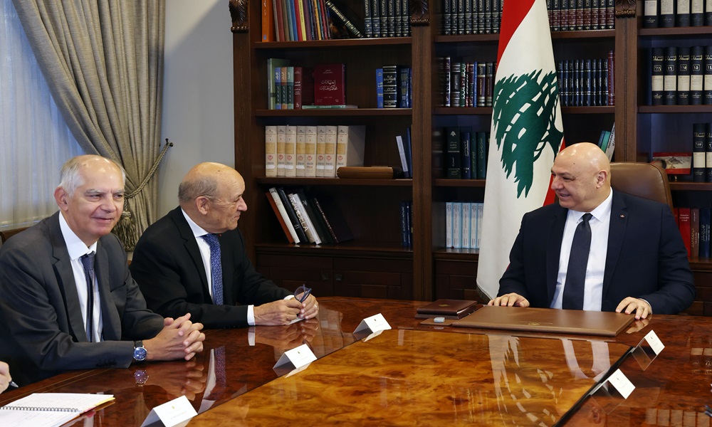 دعم الجيش اللبناني يتصدر مباحثات الموفد الفرنسي إلى بيروت