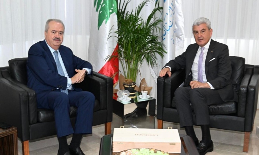 عيسى الخوري وجابر: تأليف لجنة مشتركة بين “الصناعة” و”المالية”