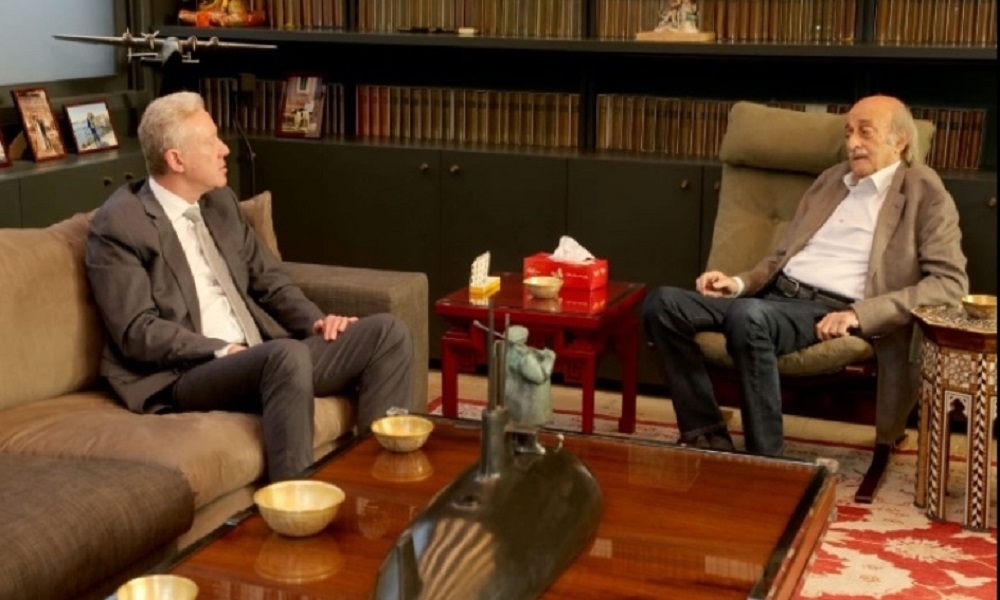  آخر المستجدات بين جنبلاط ورجّي