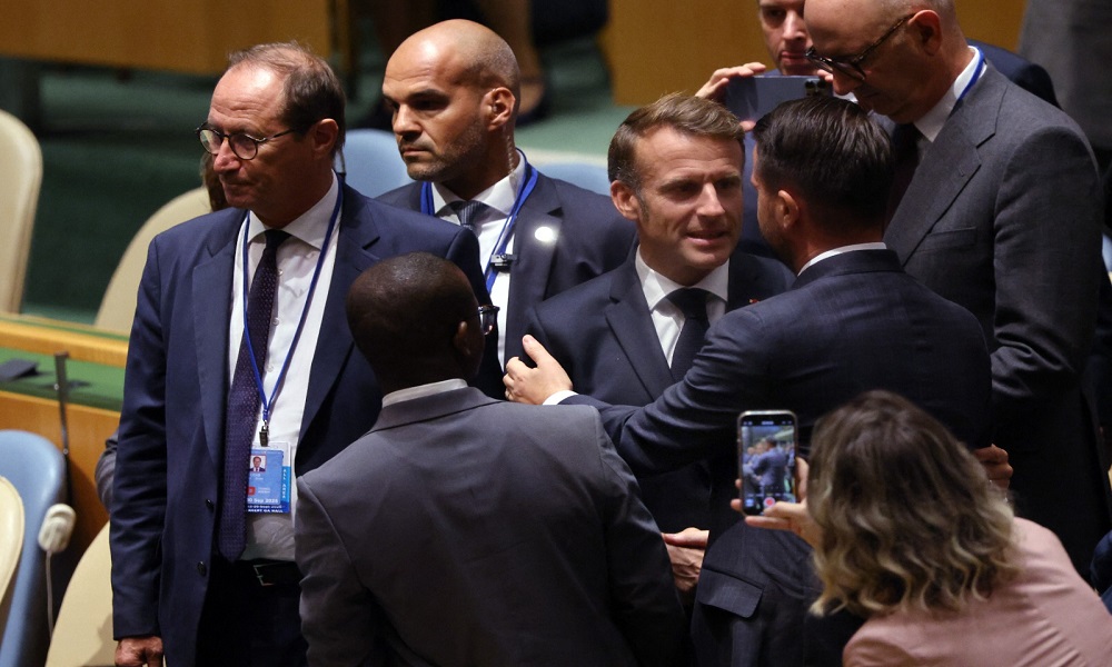 ماكرون: فرنسا تعترف بدولة فلسطين