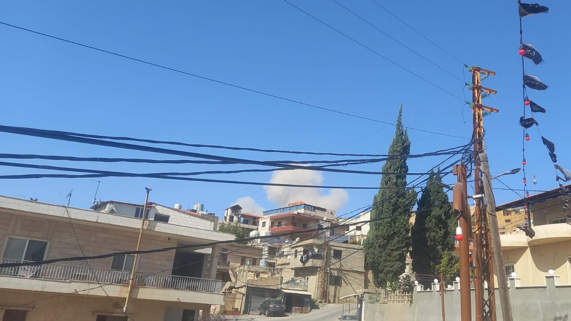 بالصور: غارات إسرائيلية على السلسلة الشرقية