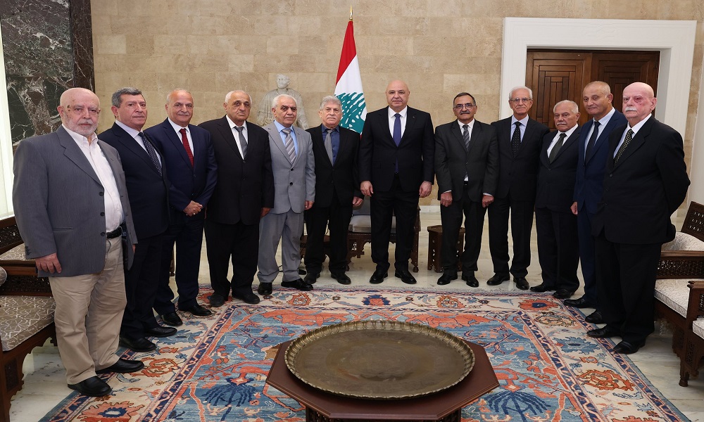 عون التقى وفدًا من المهندسين المتقاعدين.. وإقتراح للتطوع بإعادة الاعمار