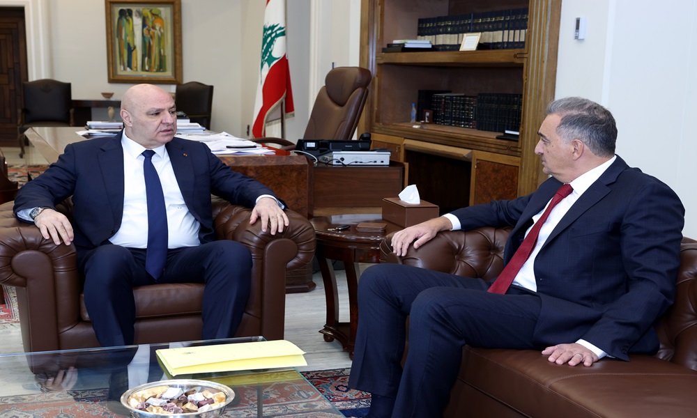 عون اطلع على الإصلاحات التي تنفّذها “كهرباء لبنان”