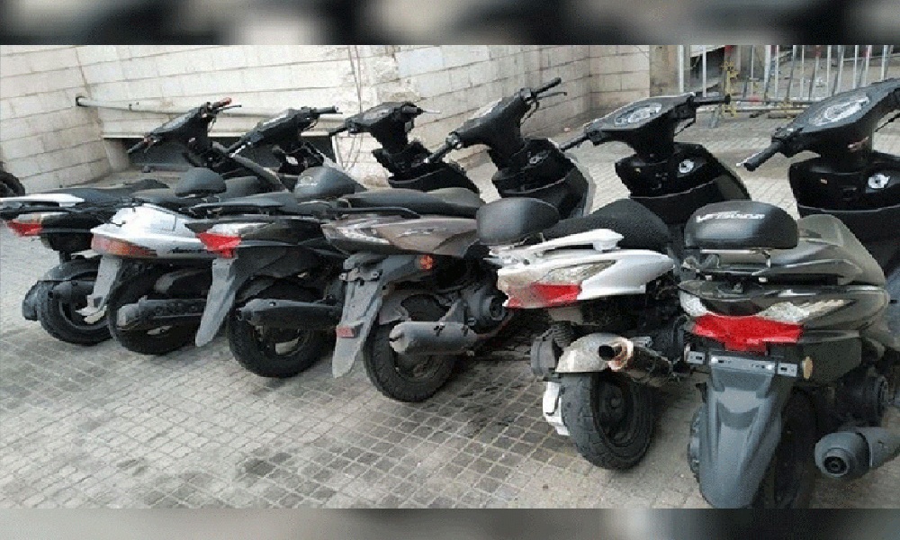 “الأمن” يوقف سارقي دراجات نارية