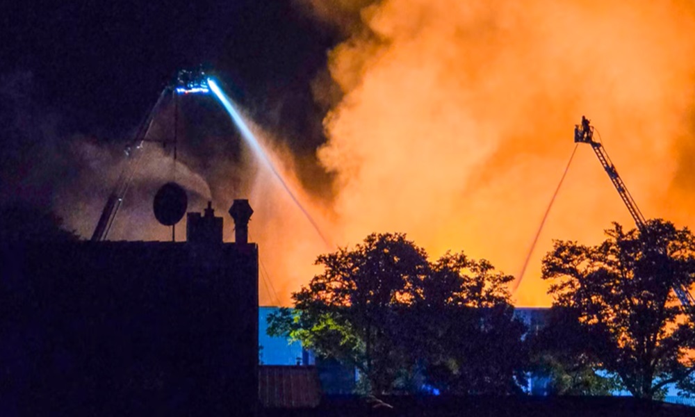 حريق كبير في المصيلح