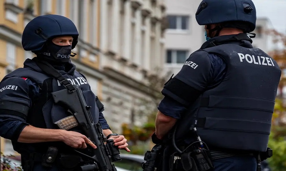 النمسا تتهم مسؤولين سابقين في نظام الأسد بارتكاب جرائم