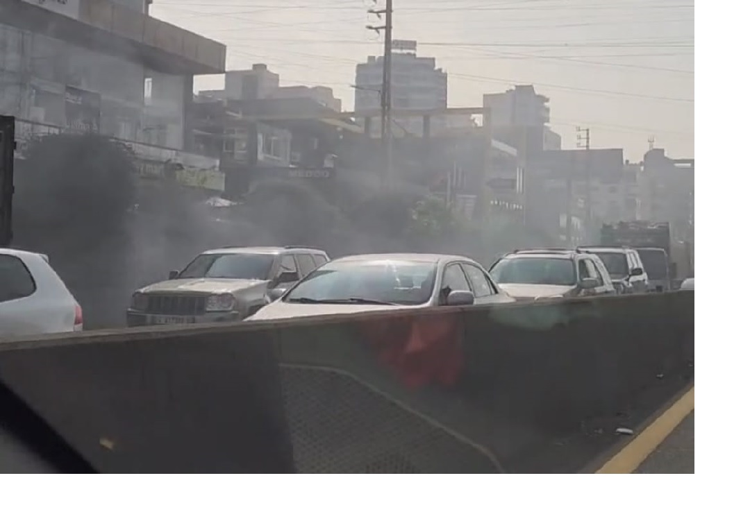 بالفيديو: زحمة سير خانقة على طريق نهر الكلب- الكسليك!