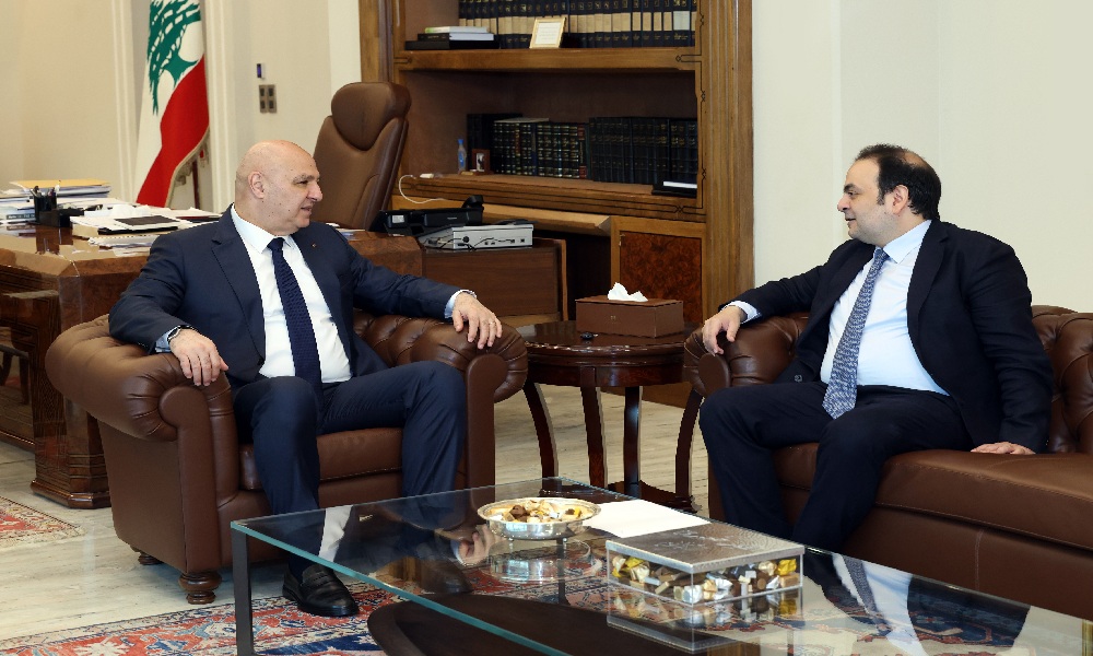 ناصر: دعمنا ثابت لمواقف عون وخيارنا هو لبنان