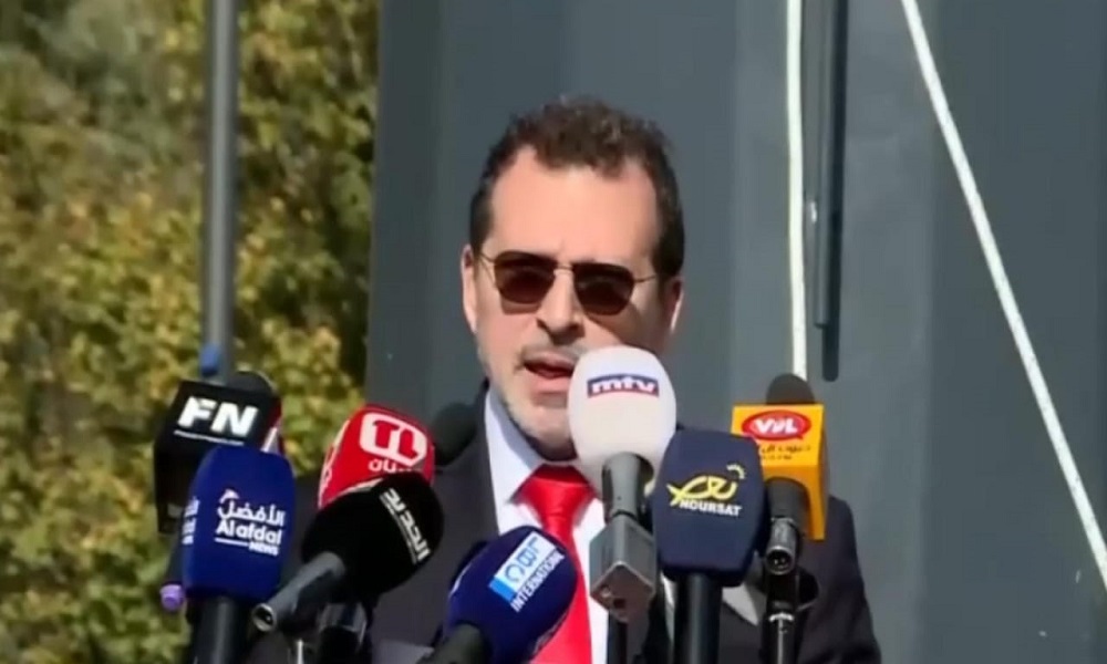 شحادة: العلم اللبناني رمز للهيبة والسيادة