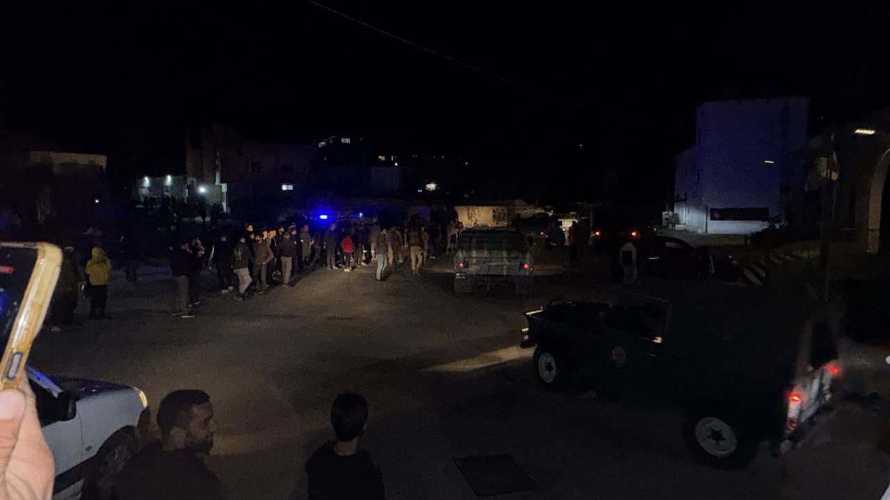 الجيش يدخل بلدة بيت ليف (فيديو)