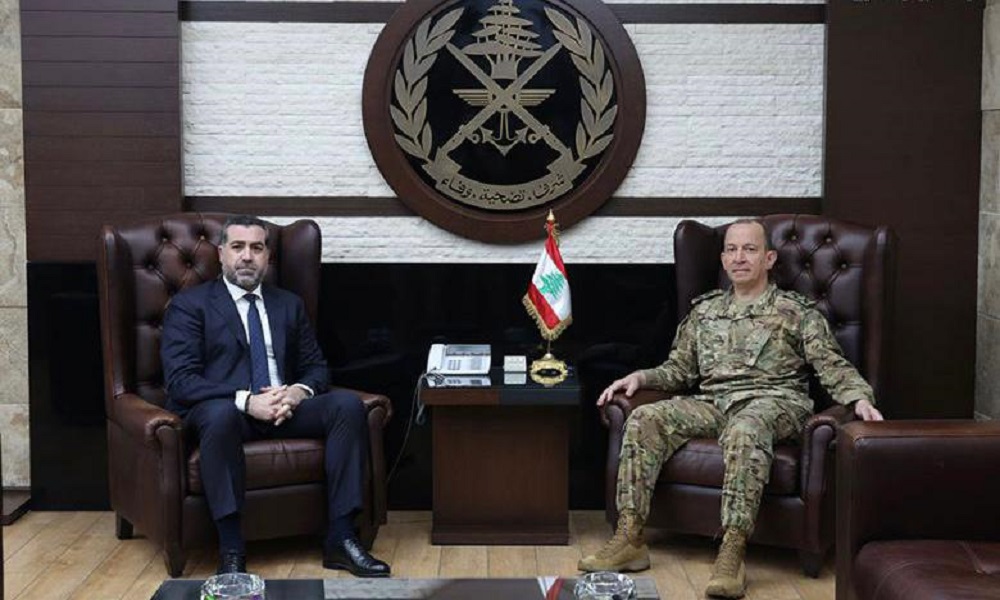 الأوضاع العامة بين السعد وقائد الجيش