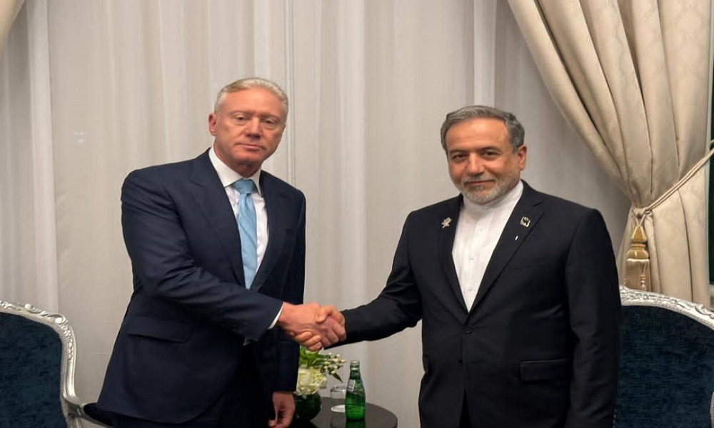 عراقجي يرد على دعوة رجي للتفاوض