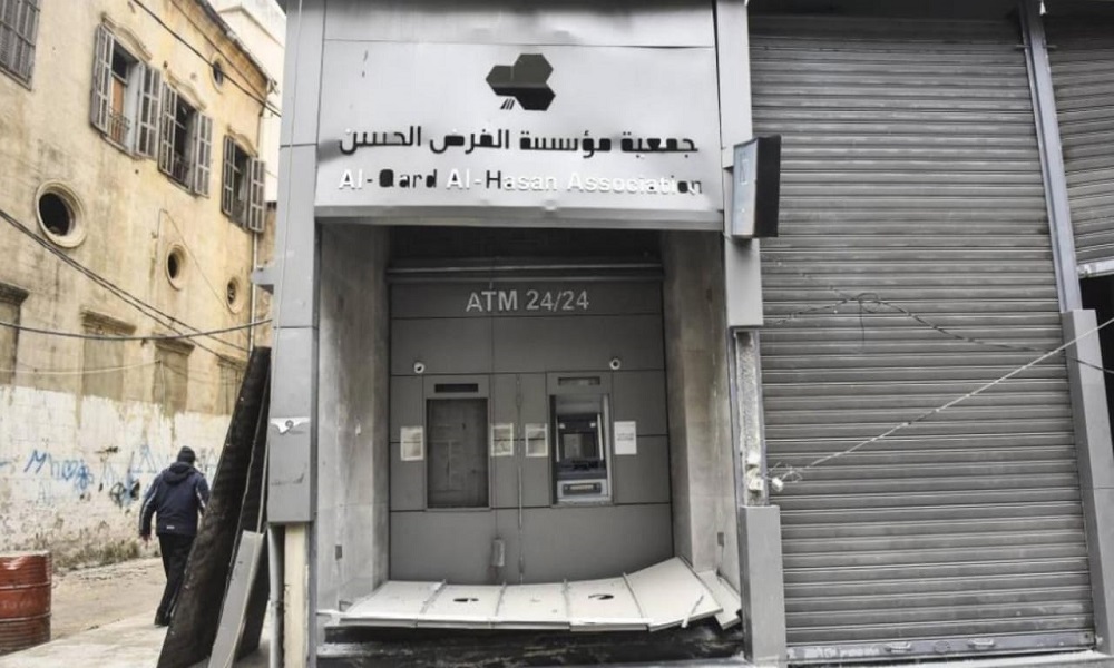 “القرض الحسن” يسيّل الذهب للهروب من العقوبات