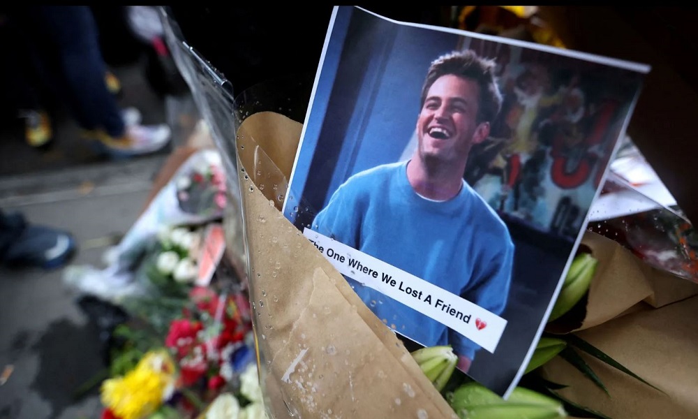 الحكم بسجن طبيب تورط بوفاة نجم مسلسل “فريندز”