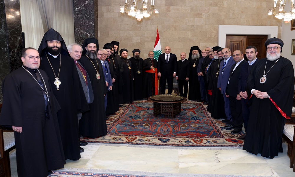 عون: زيارة البابا لجميع مسيحيي الشرق