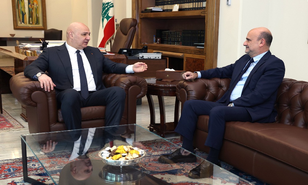 أبي رميا يشيد بخطوات عون الجريئة