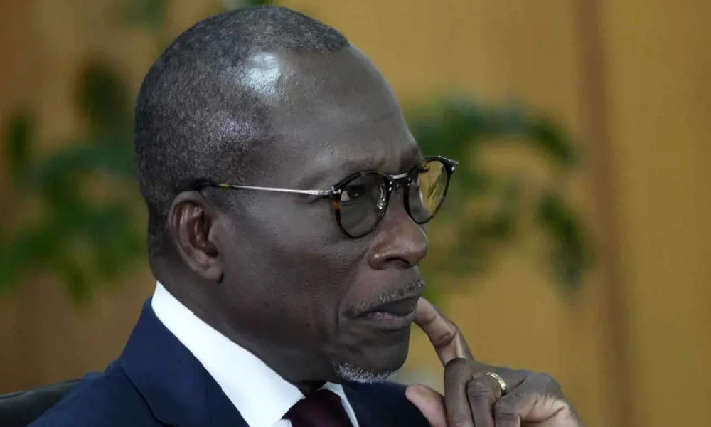 رئيس بنين بعد محاولة انقلاب: الوضع تحت السيطرة