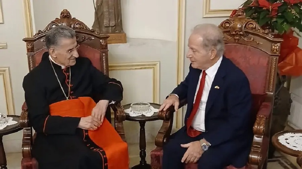 الراعي يستقبل عيسى