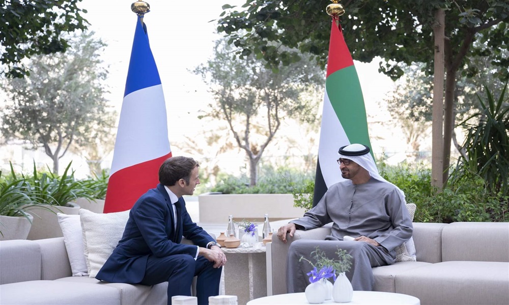 ماكرون في الإمارات