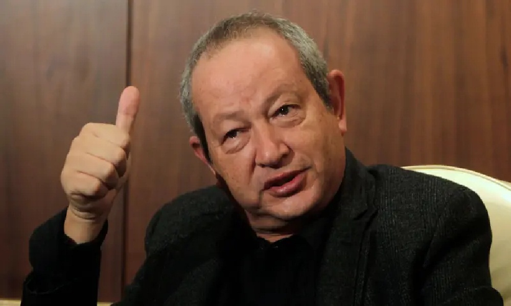 نجيب ساويرس للباحثين عن عمل: تعلّموا الذكاء الاصطناعي قبل فوات الأوان