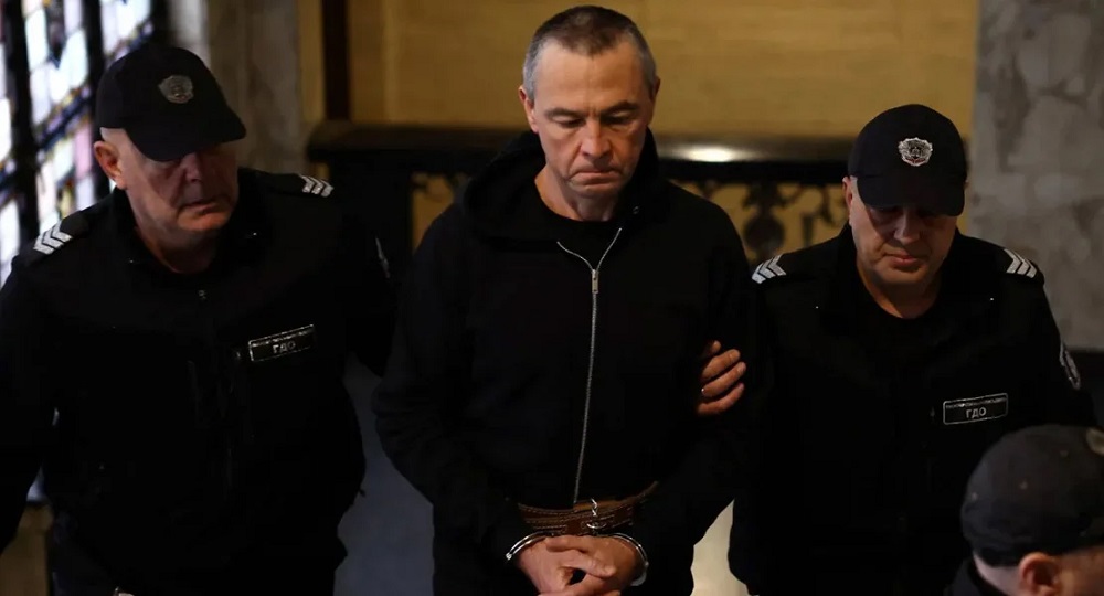 مالك سفينة “روسوس” يرفض الإدلاء بإفادته أمام  البيطار