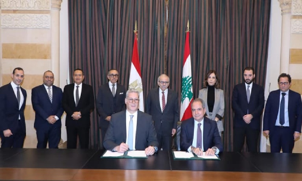 الصدّي يوقّع مذكرة تفاهم مع مصر لتأمين غاز لتوليد الكهرباء