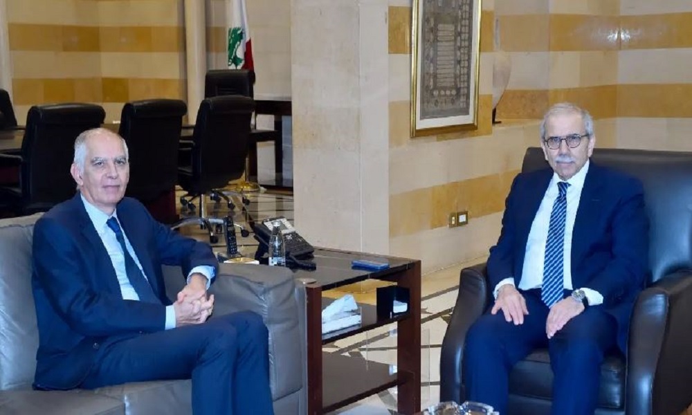 سلام أكّد لسفير فرنسا أولوية وقف الاعتداءات الإسرائيلية