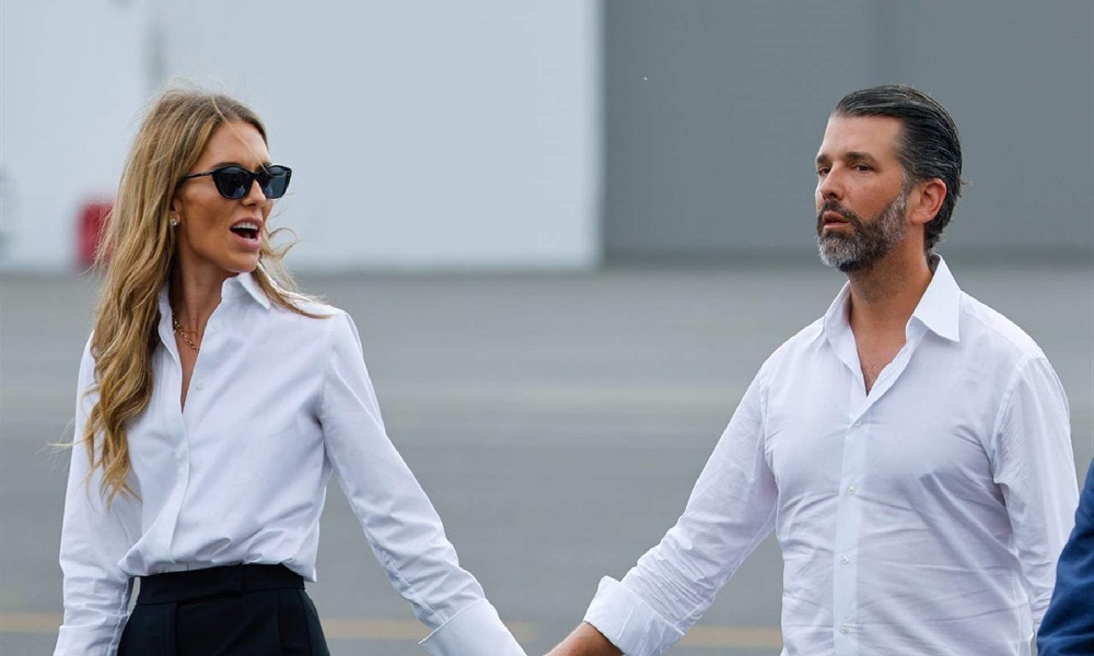 ترامب يعلن ارتباط نجله الأكبر للمرة الثالثة