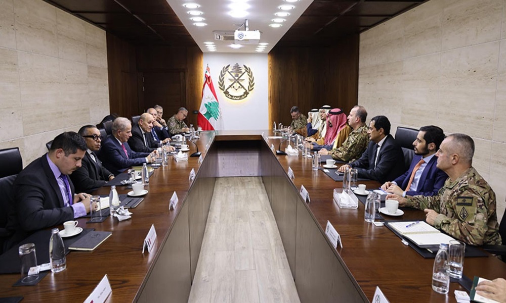 العماد هيكل يتابع التحضيرات لانعقاد مؤتمر دعم الجيش