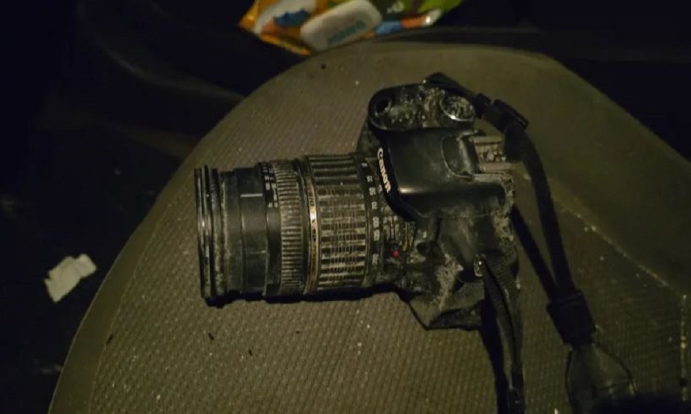 بالصور: إصابة صحافيين جراء الغارة على قناريت