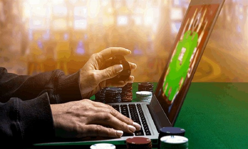 “قوى الأمن” تحذّر من منصات المراهنات!