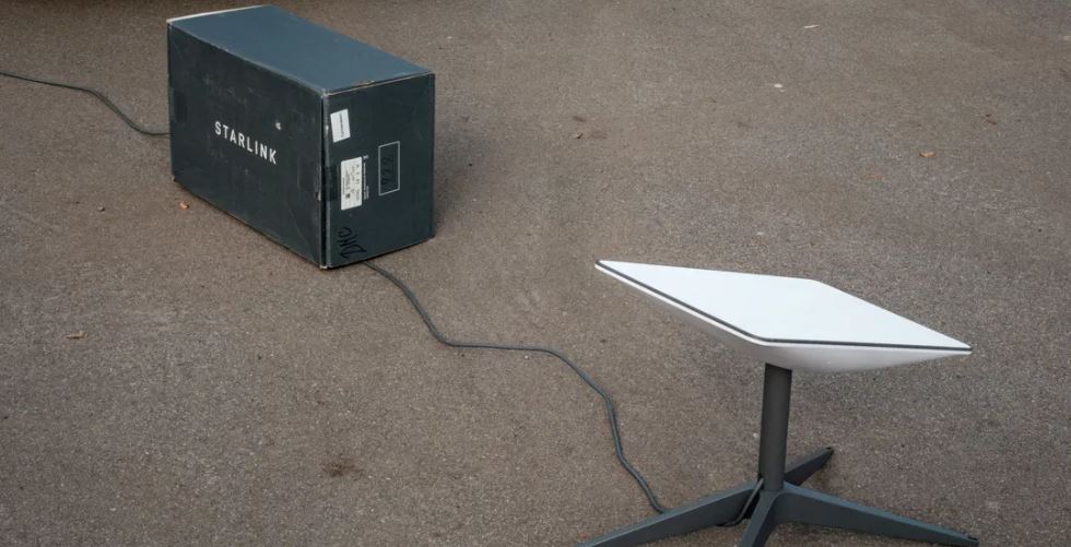 إيران توجه “ضربة” لإنترنت إيلون ماسك