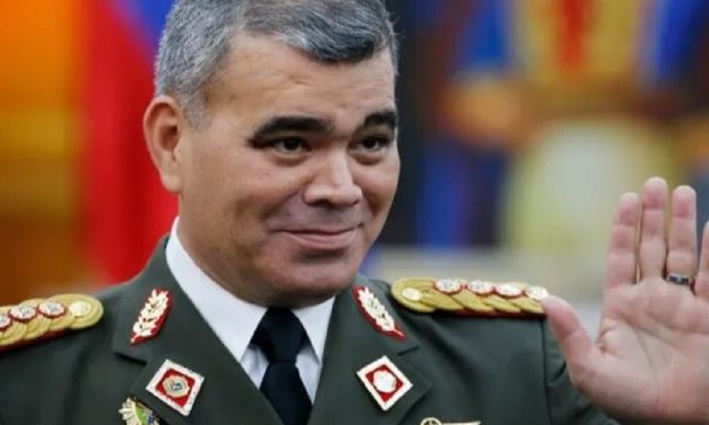 منزل وزير الدفاع الفنزويلي يتعرّض للقصف