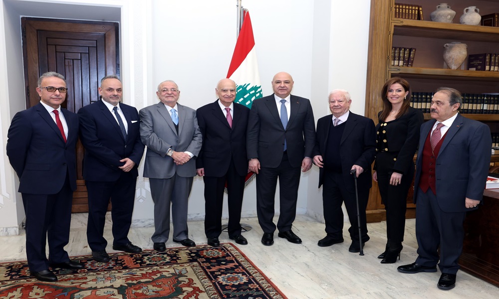 عون لرئيس وأعضاء مجلس إدارة كازينو لبنان: اعملوا كفريق واحد