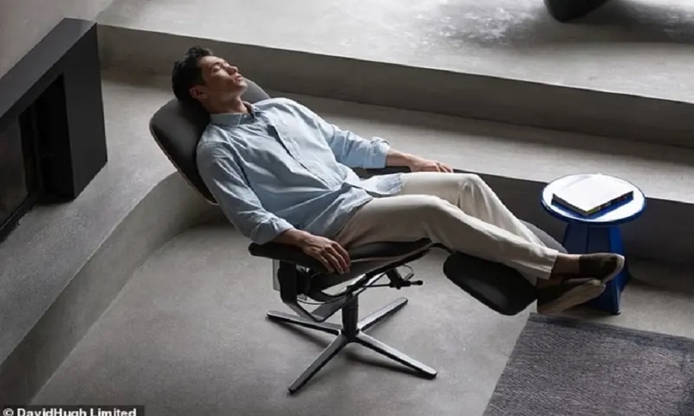كرسي من المستقبل يضع العقل في حالة مختلفة!