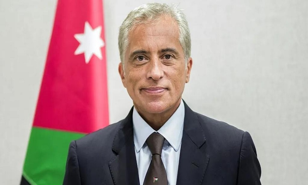 رئيس الحكومة الأردني في بيروت