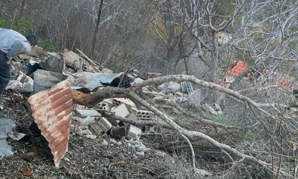 مسيّرة تستهدف “قِنّ دجاج”