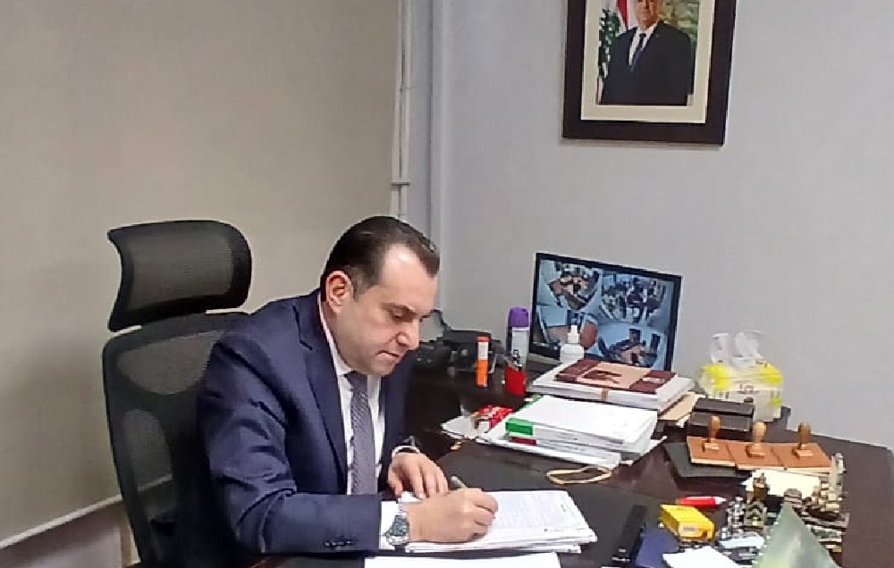 خاص: حاموش يدّعي بالاحتيال والتأثير على تصويت النواب!