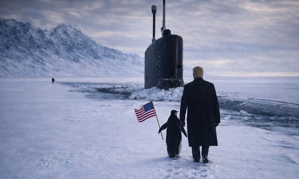 وزير البحرية الأميركية ينشر صورة جديدة لترامب مع بطريق