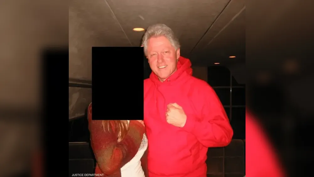 بيل كلينتون يدلي بشهادته في قضية إبستين