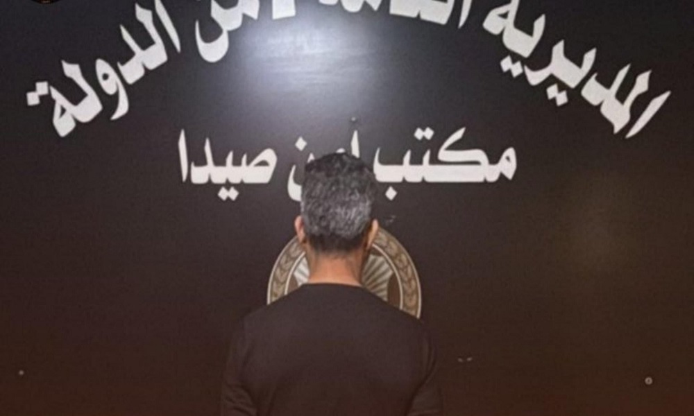 يُروّج عملة مزيفة… و”الأمن” بالمرصاد!