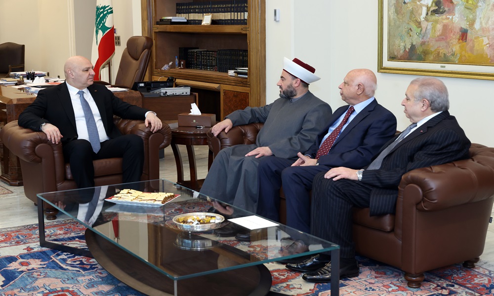 عون يتلقى دعوة من دريان لحضور إفطار دار الفتوى