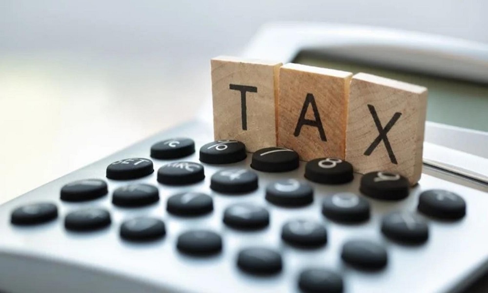 زيادة الضرائب… ورسالة للحكومة: الاعتراف بالخطأ فضيلة