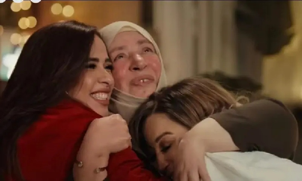 بعد غياب 8 سنوات.. عبلة كامل تظهر وتتصدر التريند