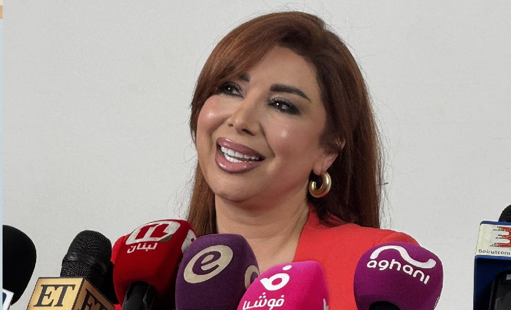 ألين خلف تعود إلى الأضواء! (فيديوهات)