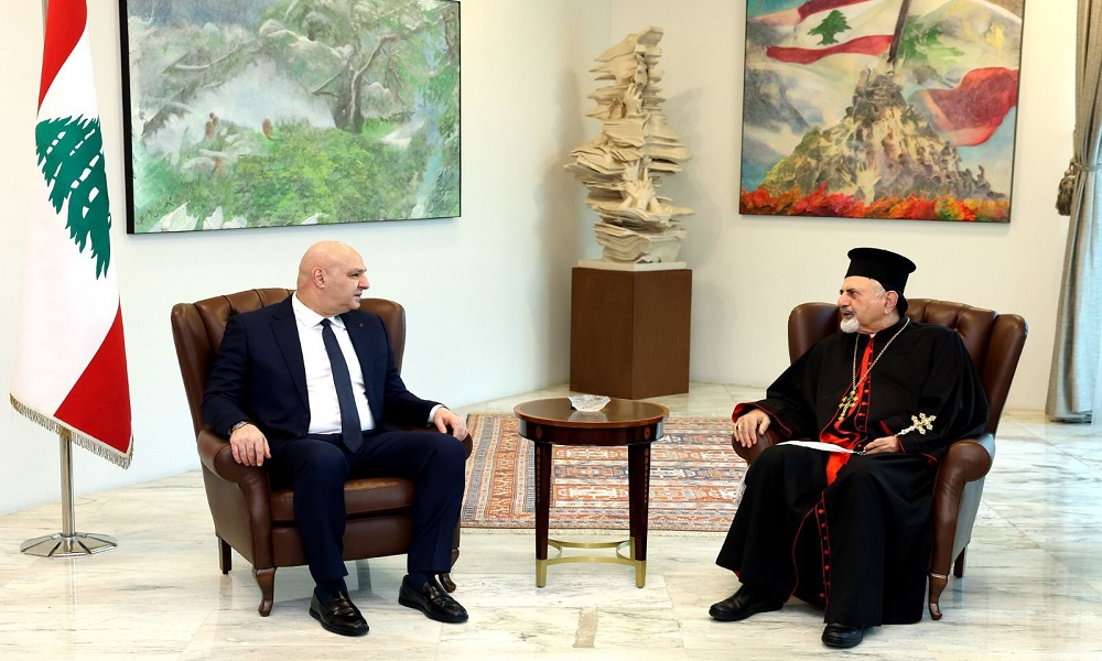 عون بحث مع البطريرك يونان أوضاع السريان الكاثوليك